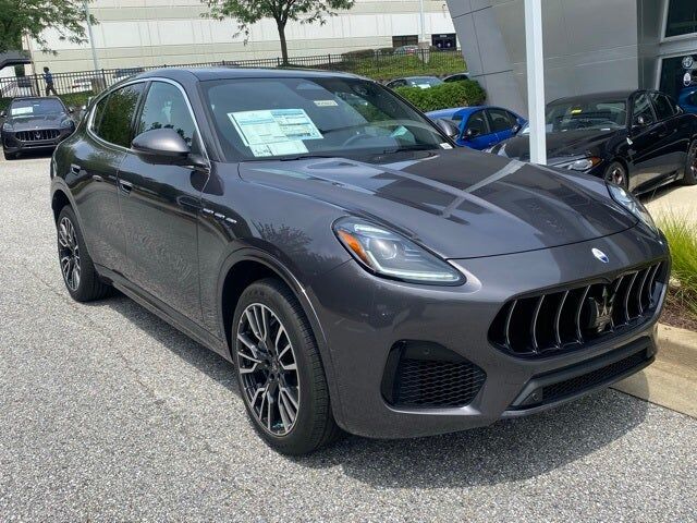 2025 MASERATI Grecale