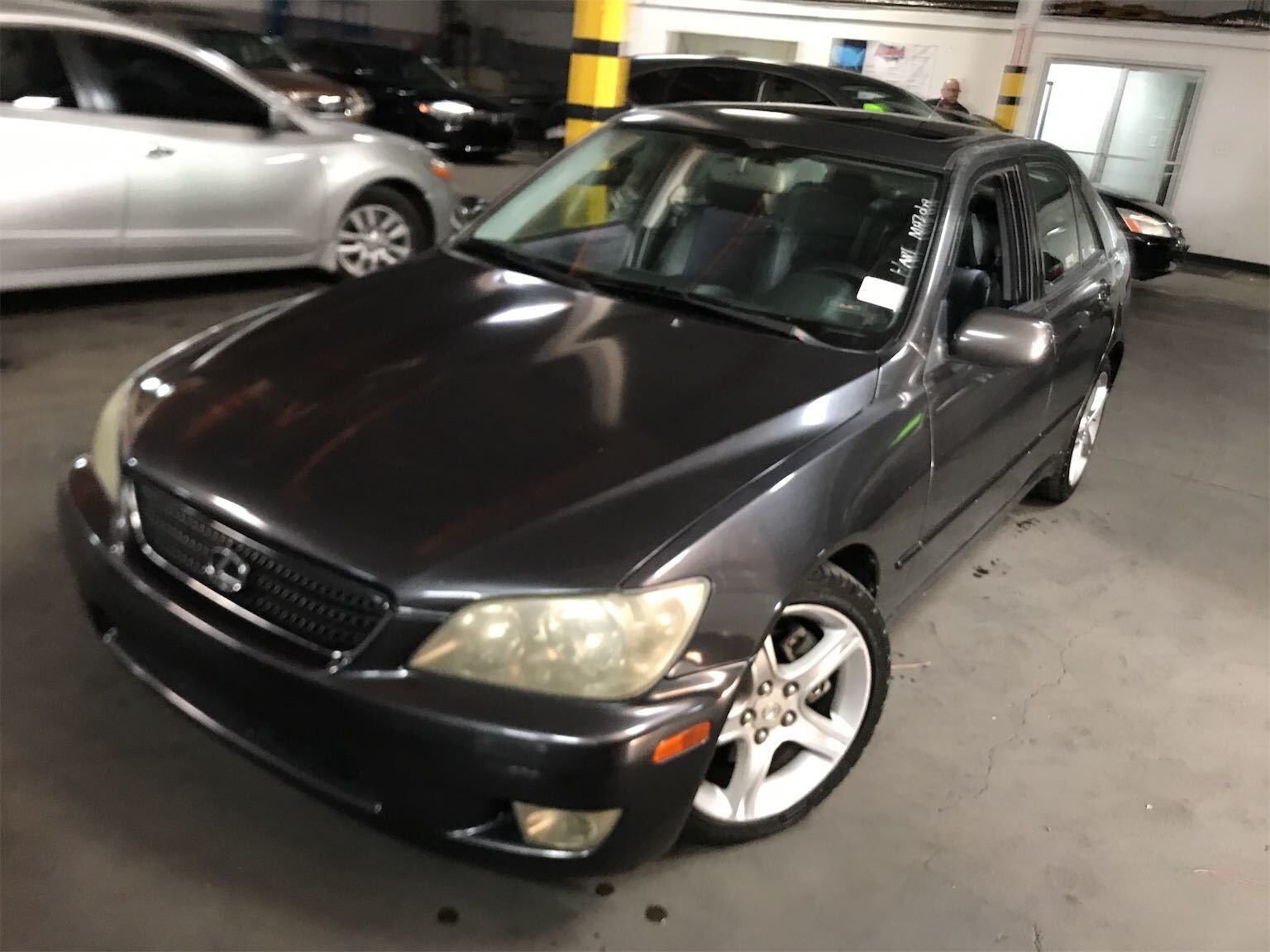 Lexus IS