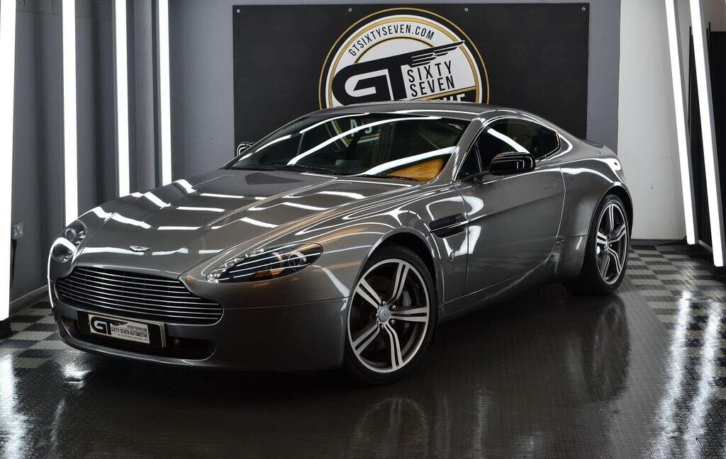Aston Martin V8 Vantage
