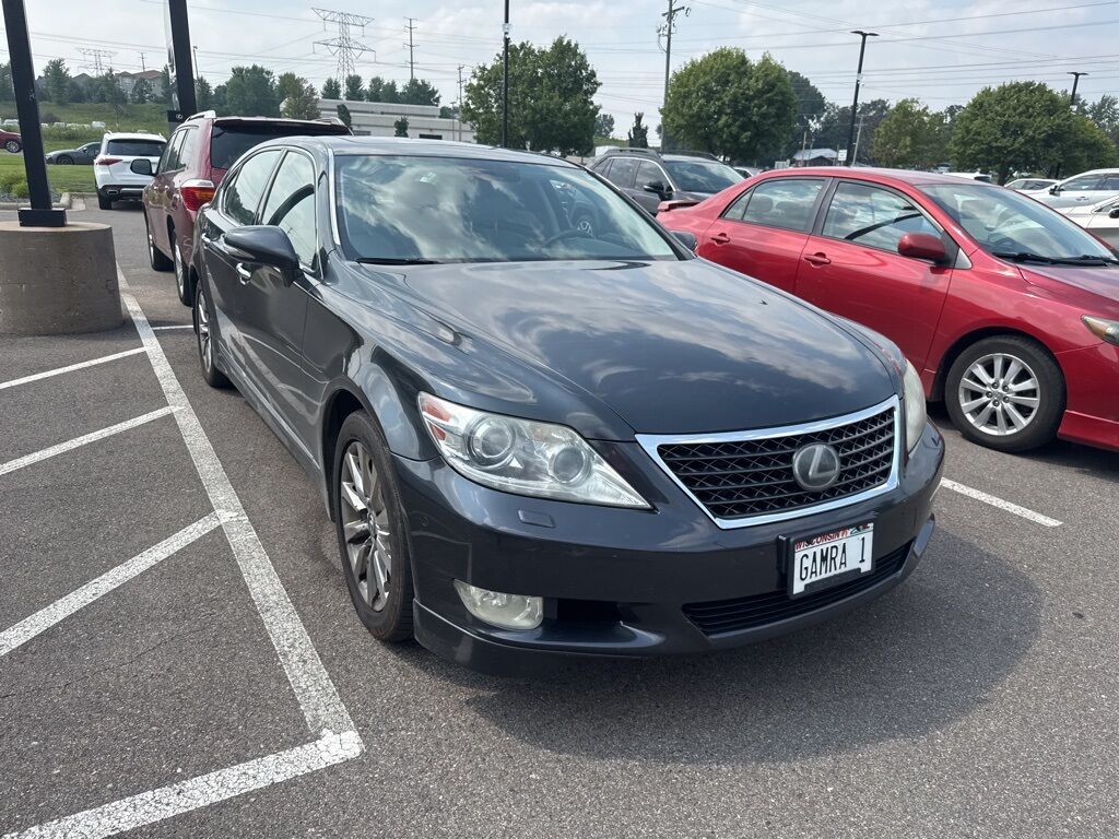 Lexus LS