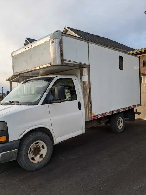GMC Savana