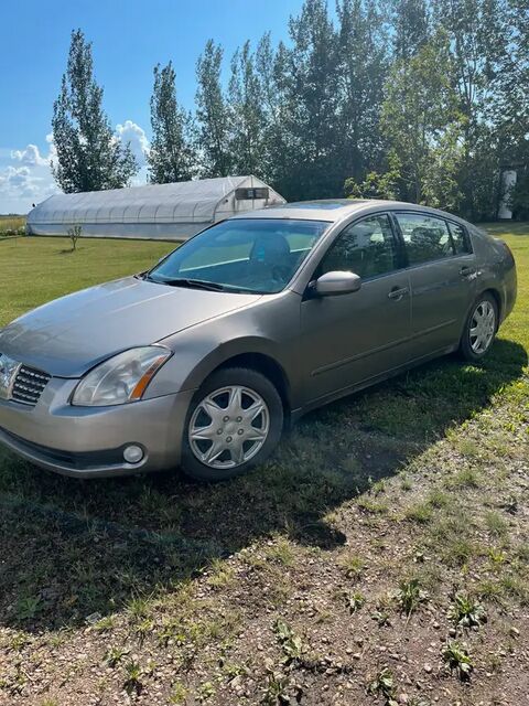 Nissan Maxima