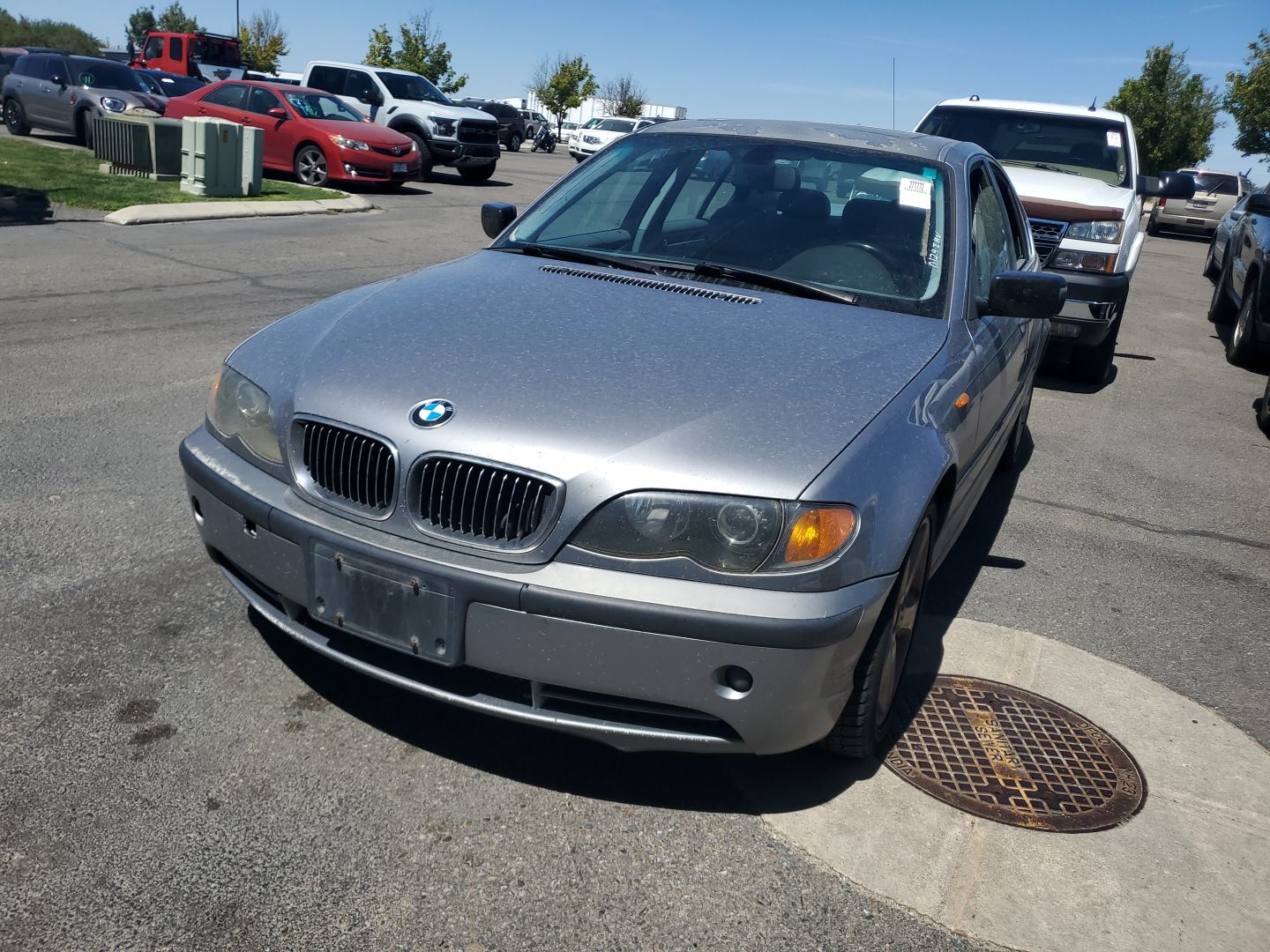 BMW 330i