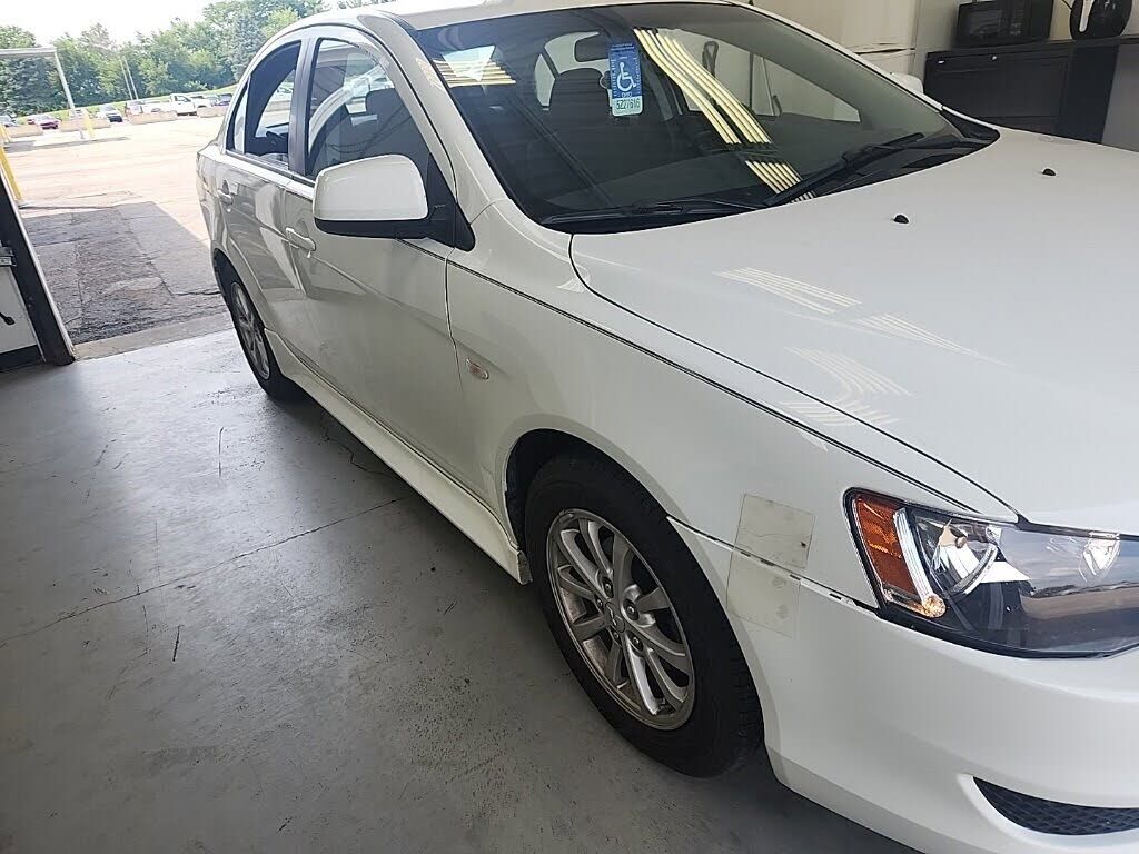 Mitsubishi Lancer
