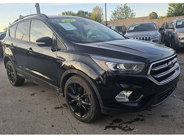 2017 FORD Escape