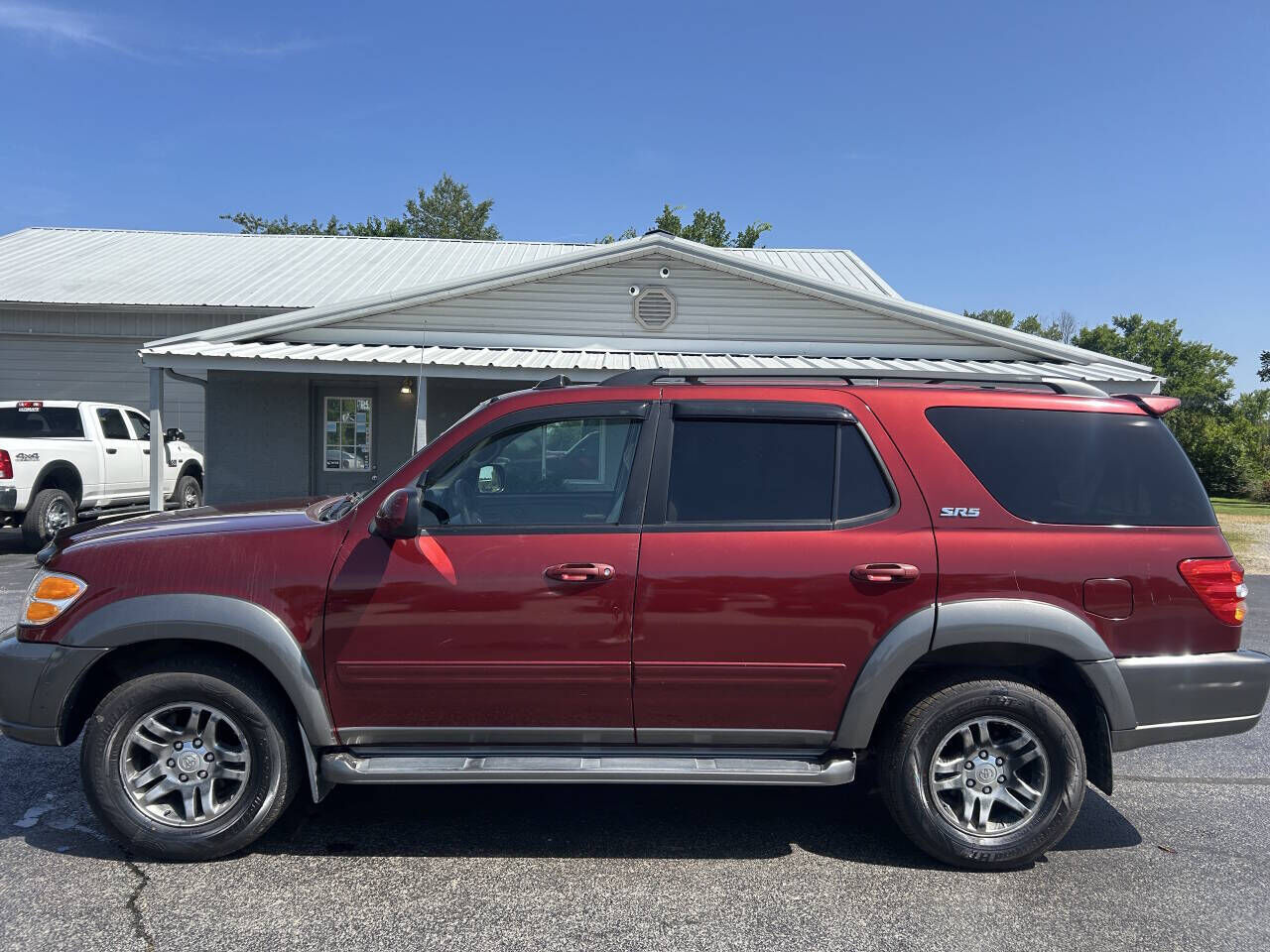 2004 TOYOTA Sequoia