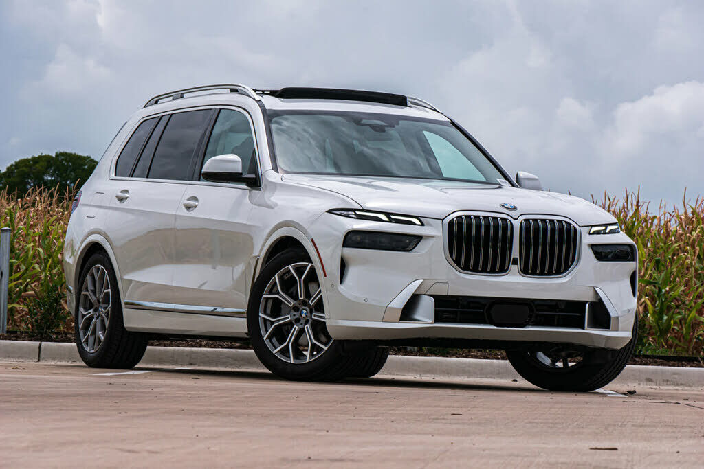 2025 BMW X7