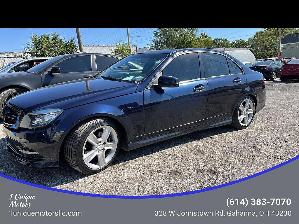 2011 MERCEDES-BENZ C-Class