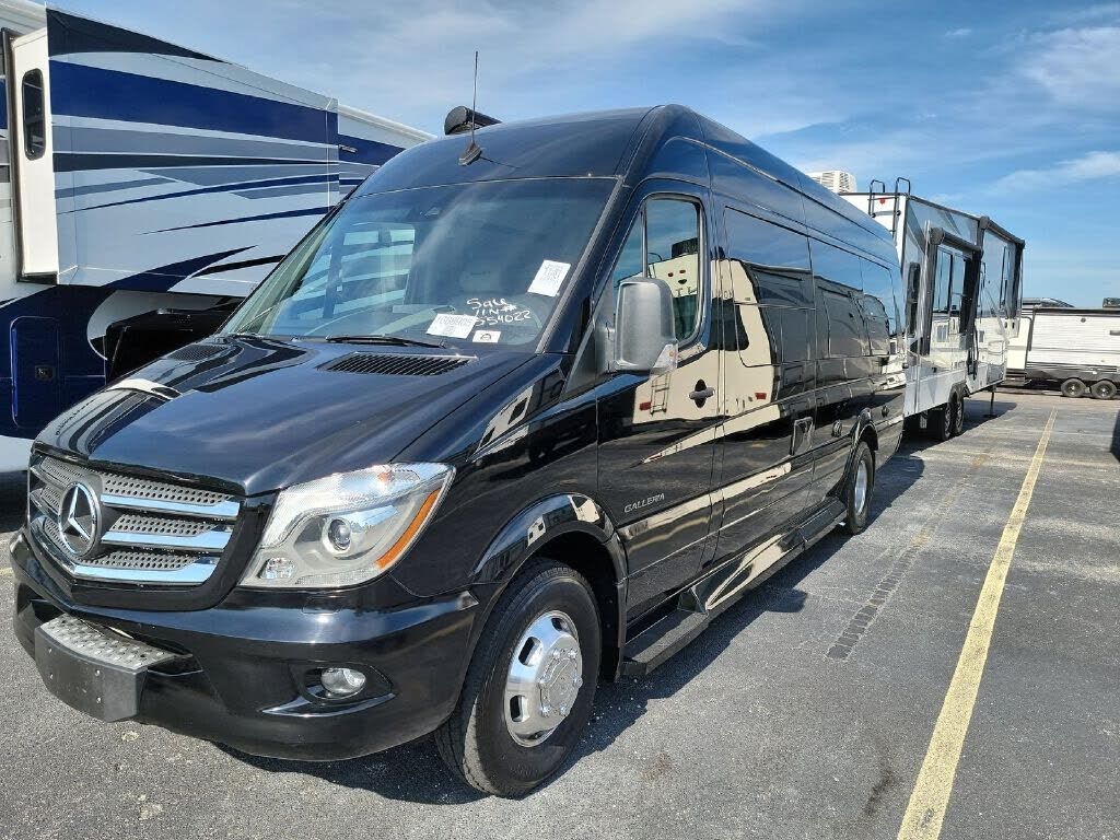 Mercedes-Benz Sprinter