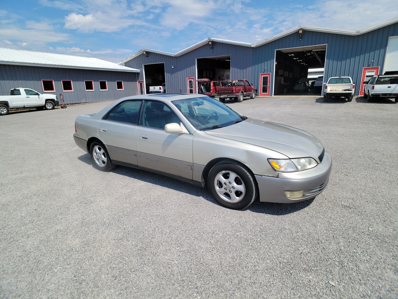 Lexus ES