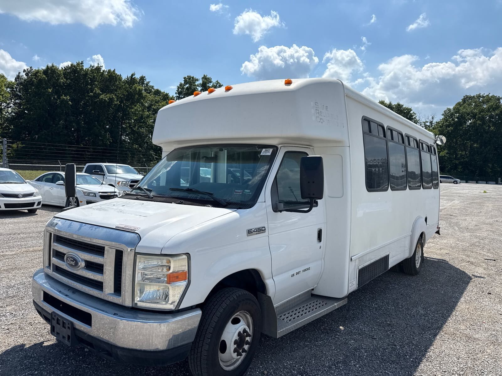 Ford E-450
