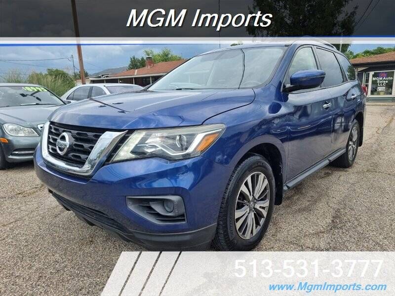 2017 NISSAN Pathfinder