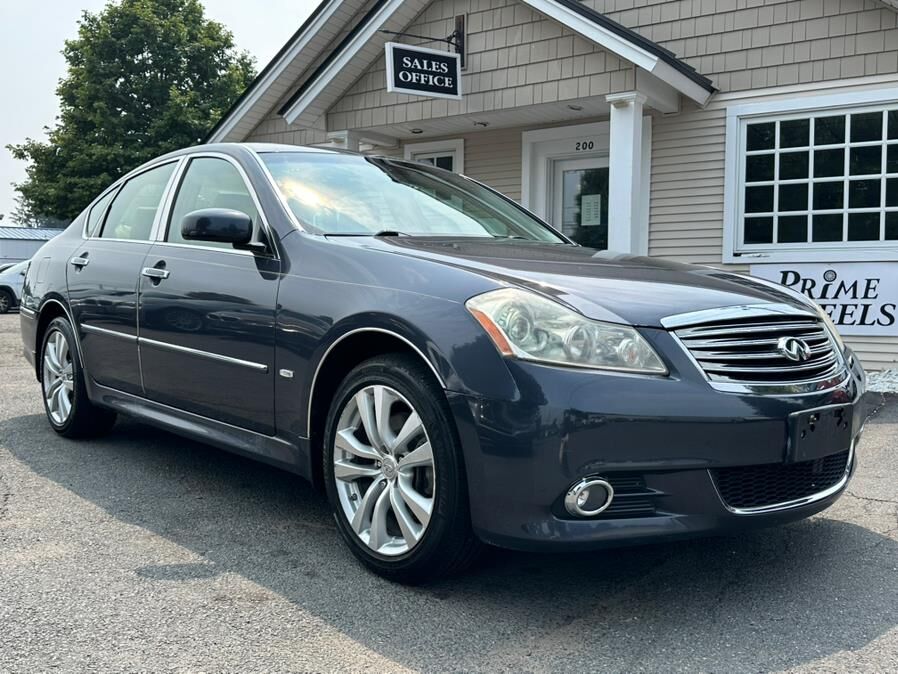 Infiniti M35
