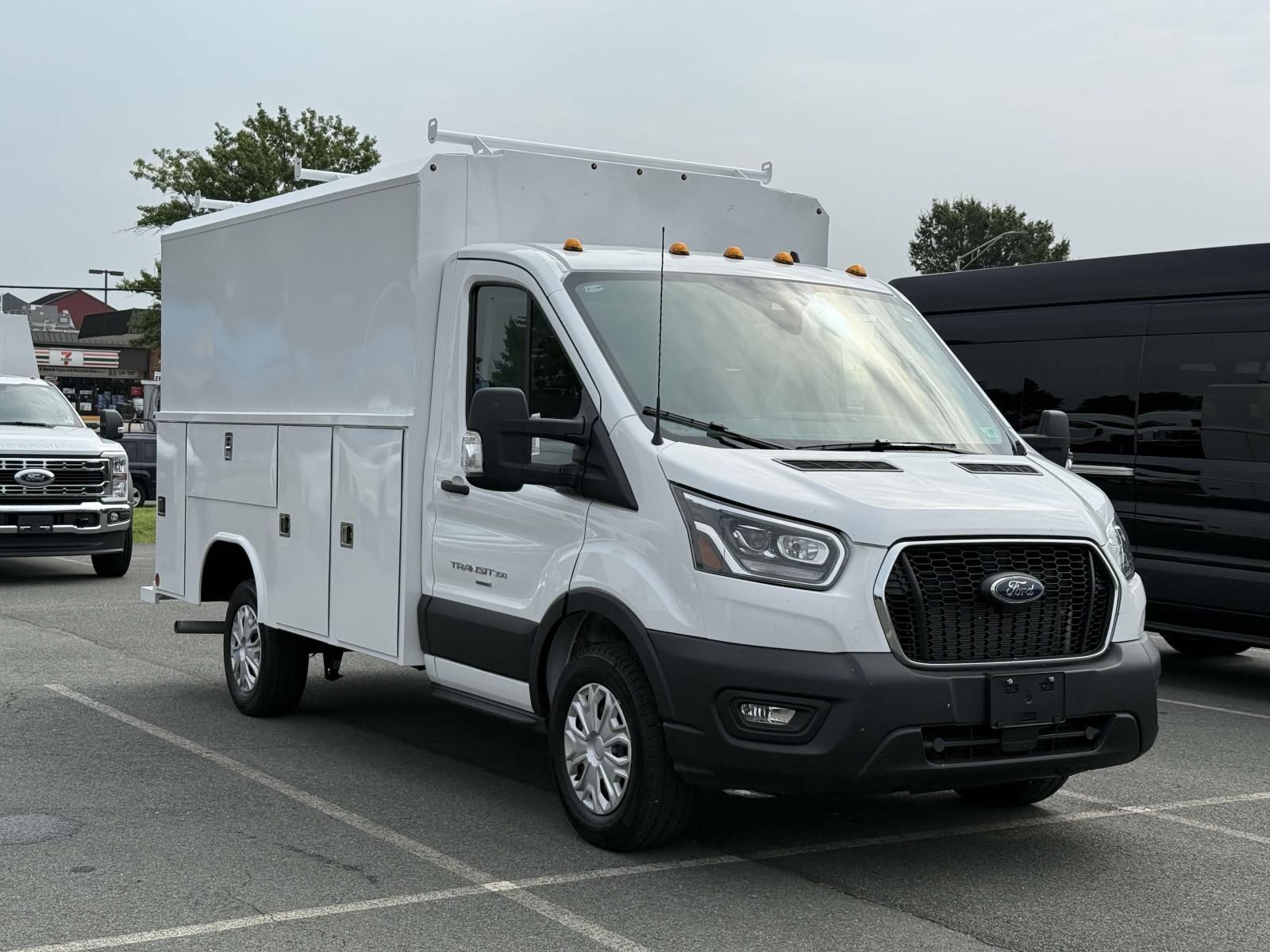 2025 FORD Transit