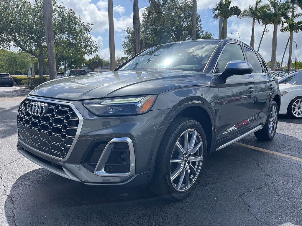 2022 AUDI SQ5