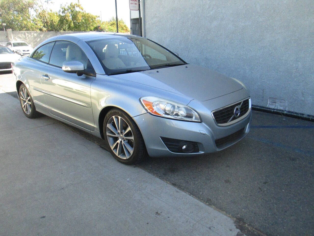 2012 VOLVO C70 / C30