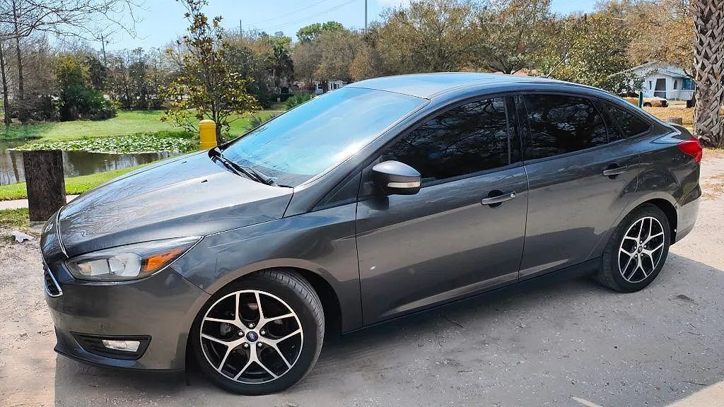 2017 FORD Focus