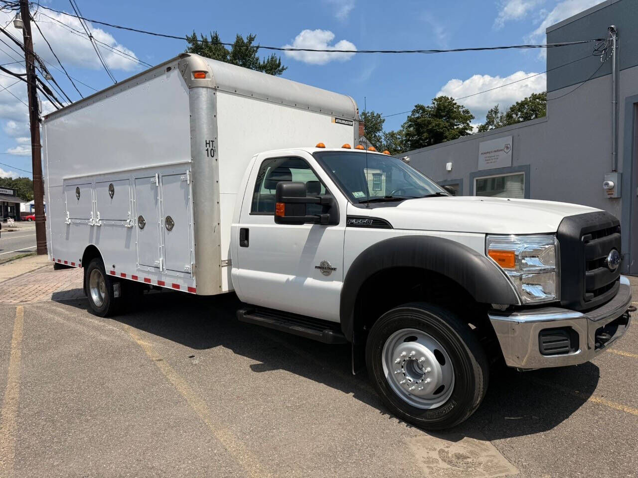 Ford F-550