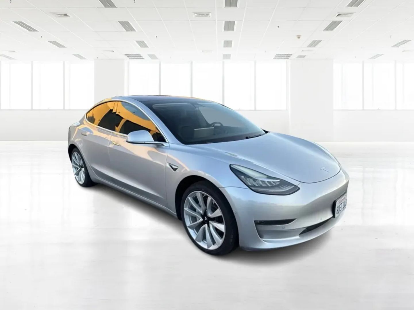2018 TESLA Model 3