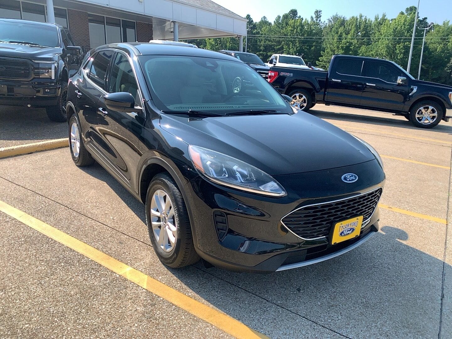 2021 FORD Escape