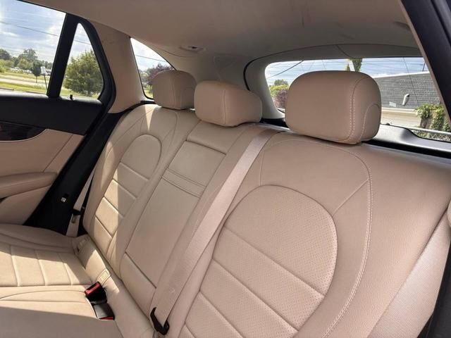 2016 Mercedes-Benz GLC-Class
