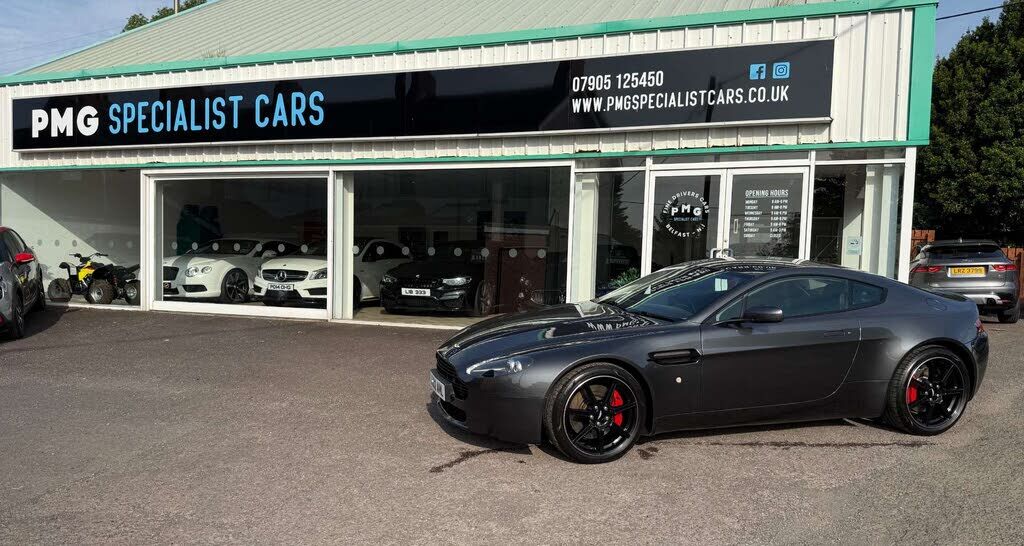 Aston Martin V8 Vantage