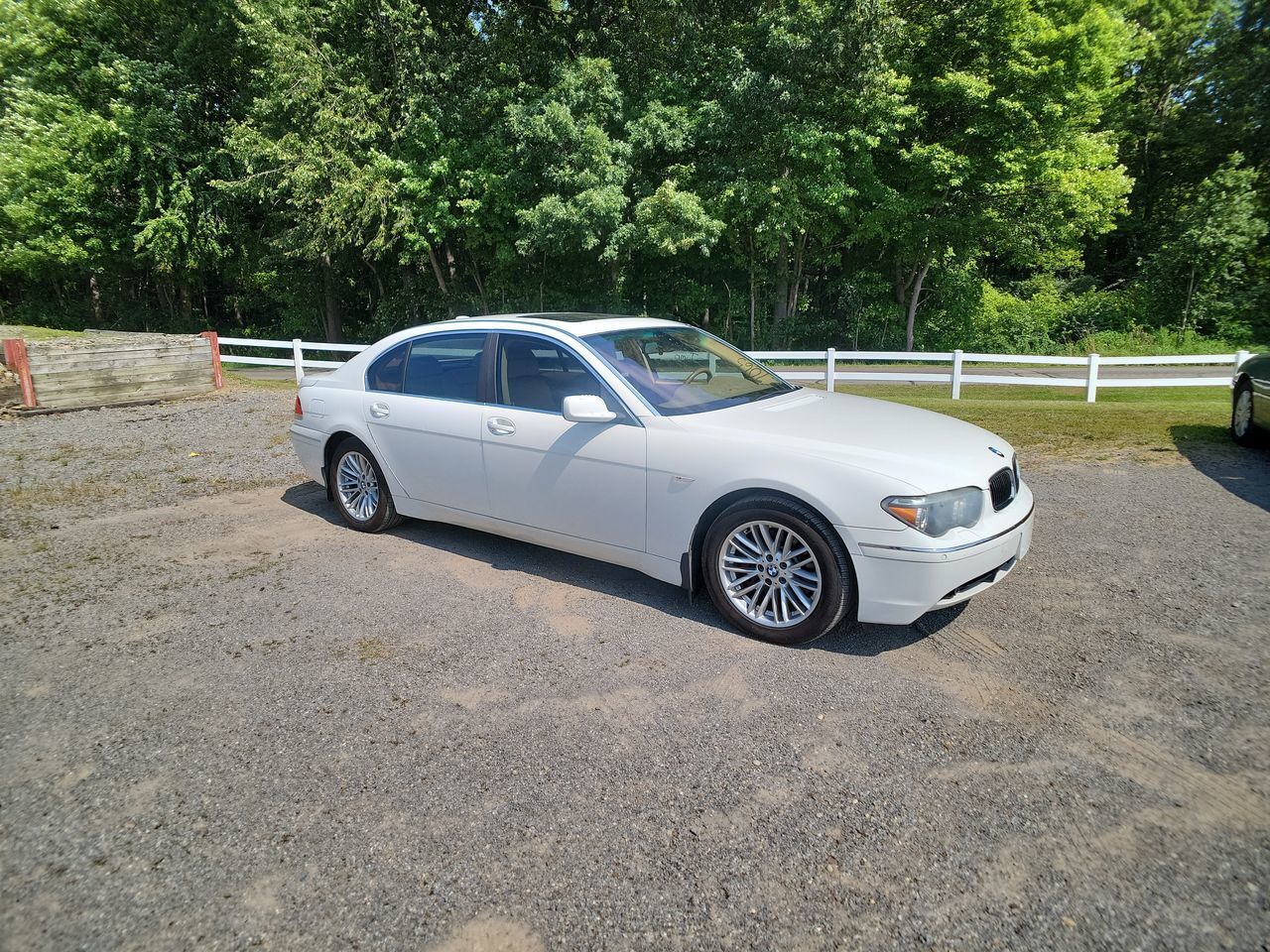 BMW 745Li