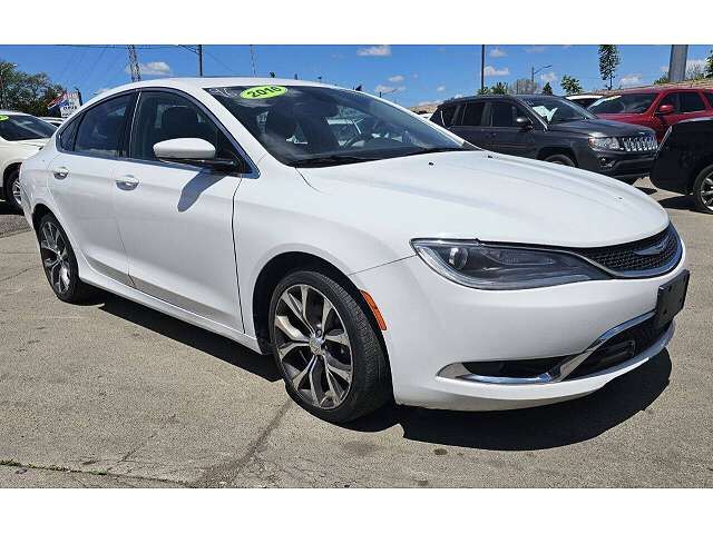 2016 CHRYSLER 200