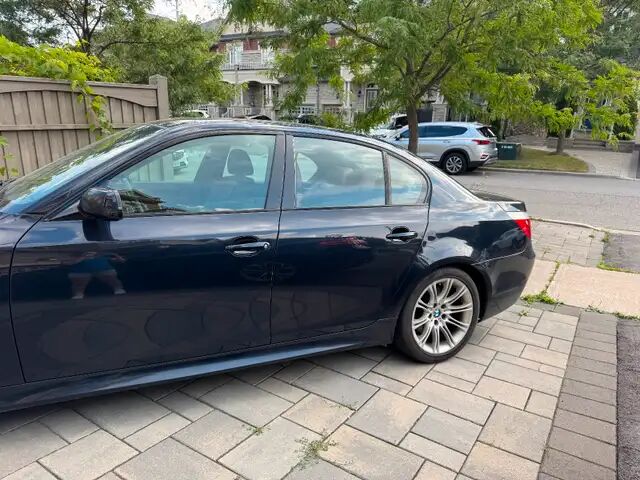 BMW 530i