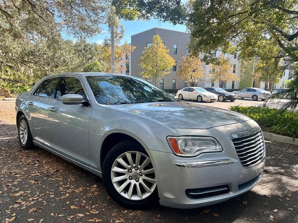 2013 CHRYSLER 300