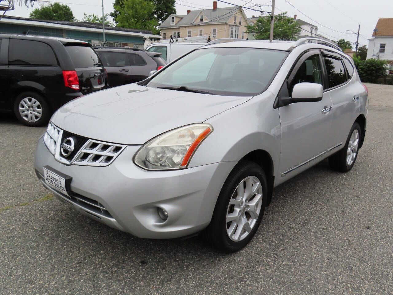 2011 NISSAN Rogue