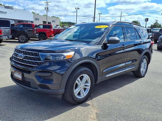 2023 FORD Explorer