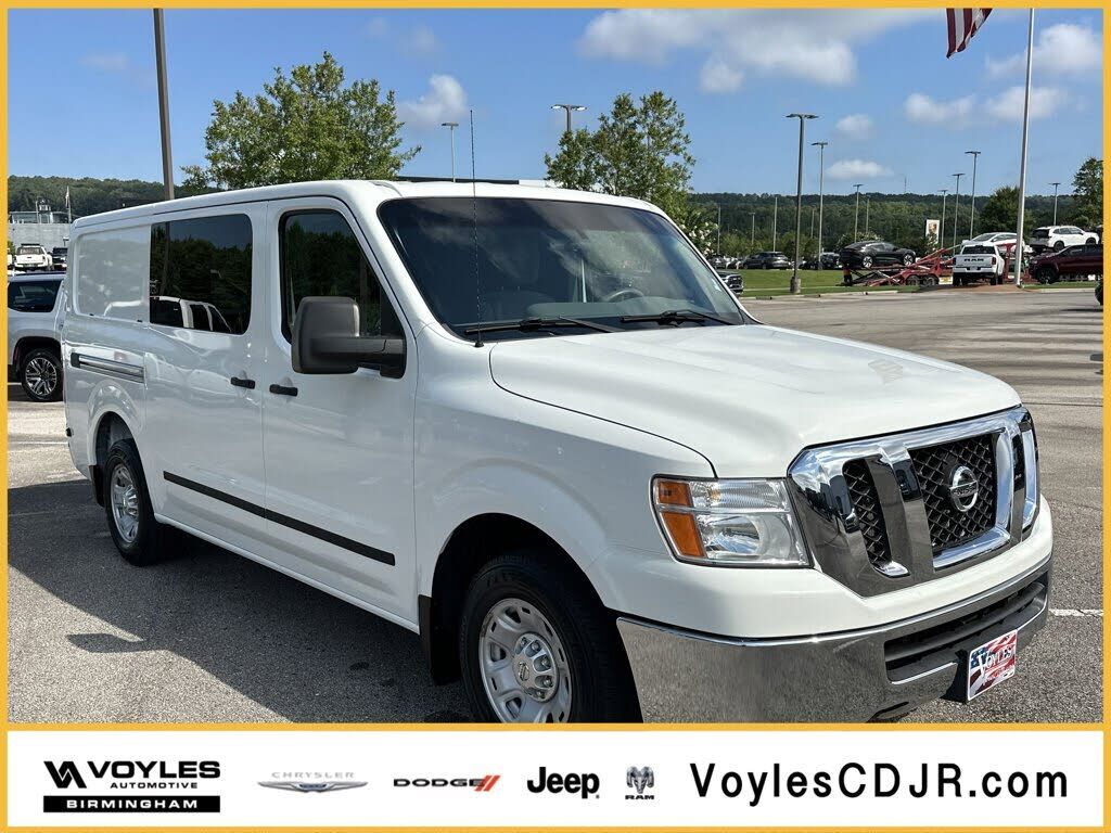 Nissan NV