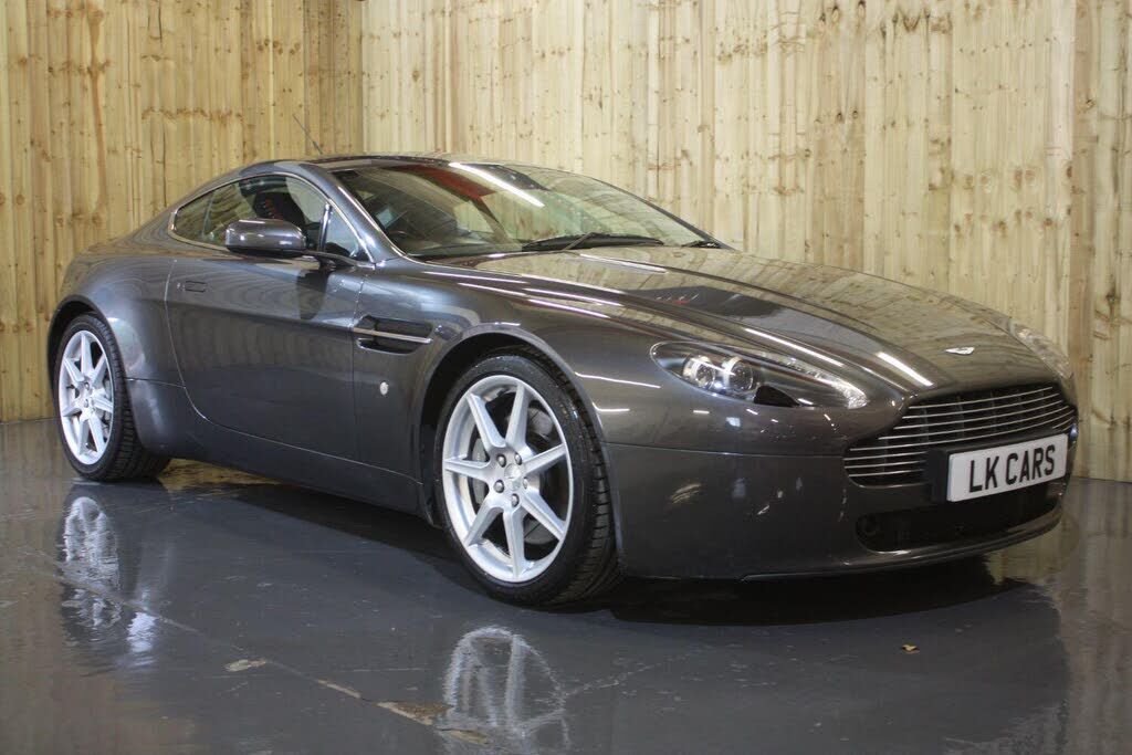 Aston Martin V8 Vantage