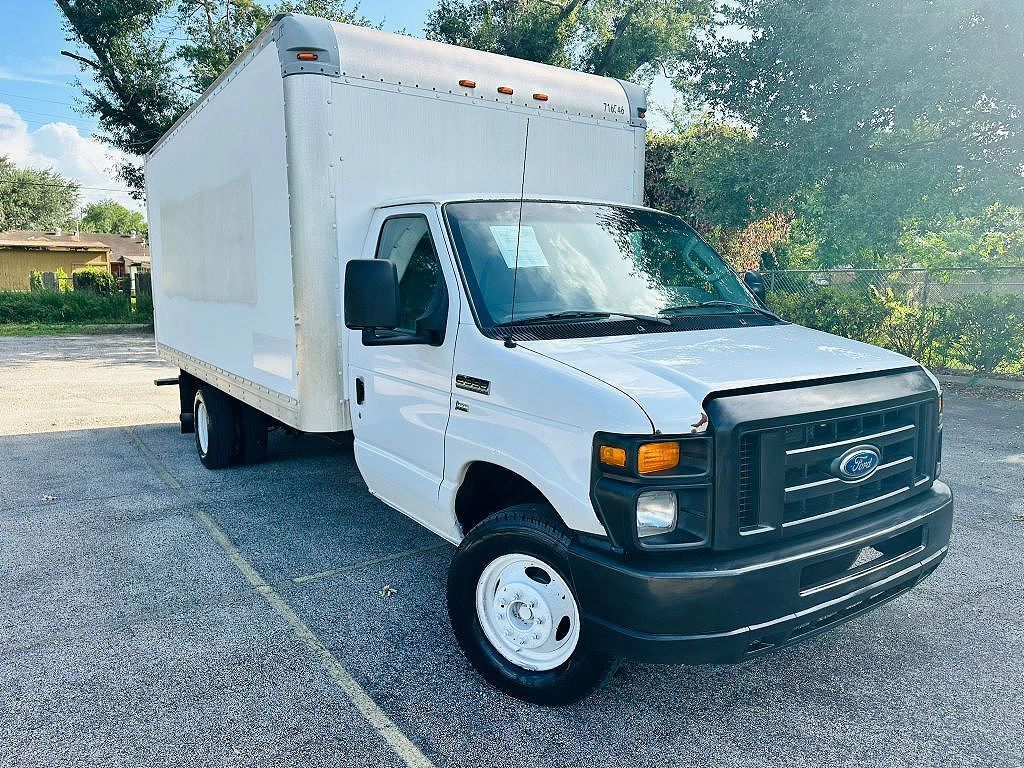 Ford E-350