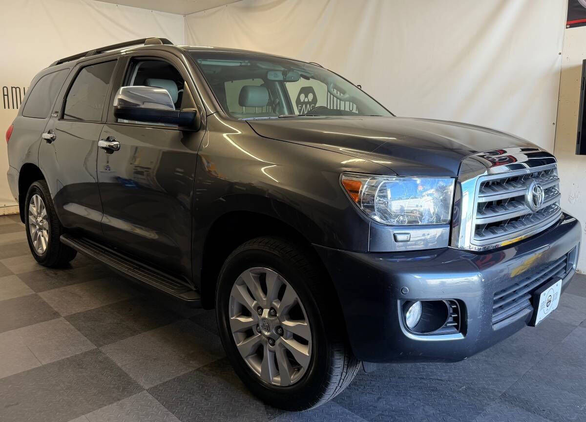 Toyota Sequoia