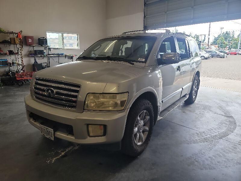 Infiniti QX56