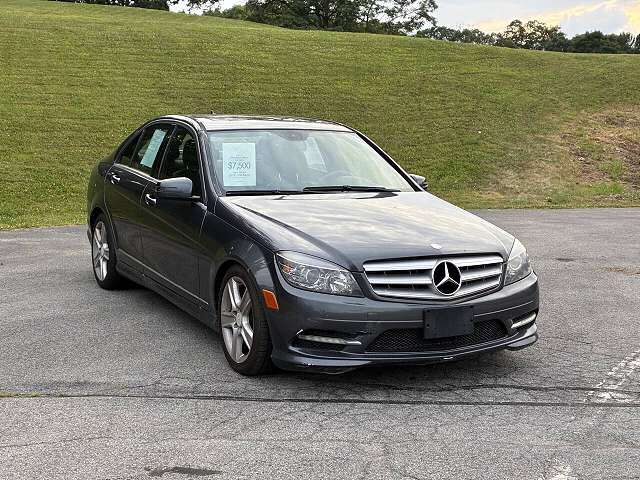 2011 MERCEDES-BENZ C-Class