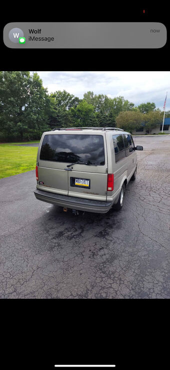 Chevrolet Astro Van