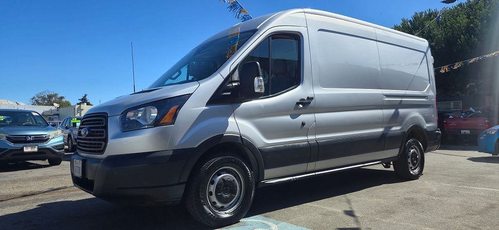 2018 FORD Transit