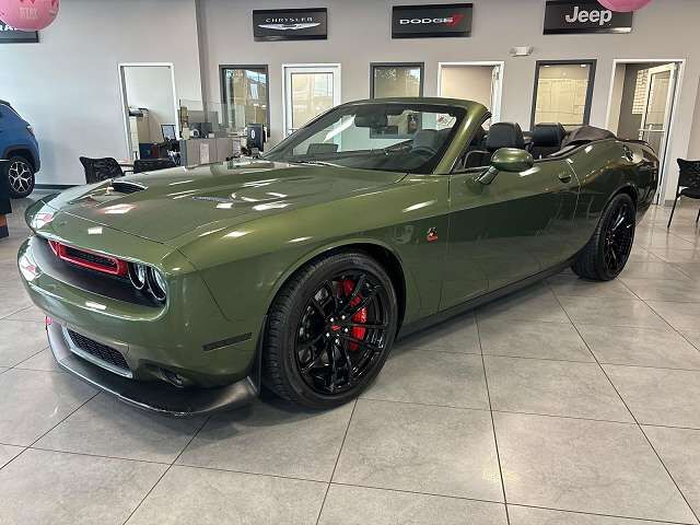 2022 DODGE Challenger