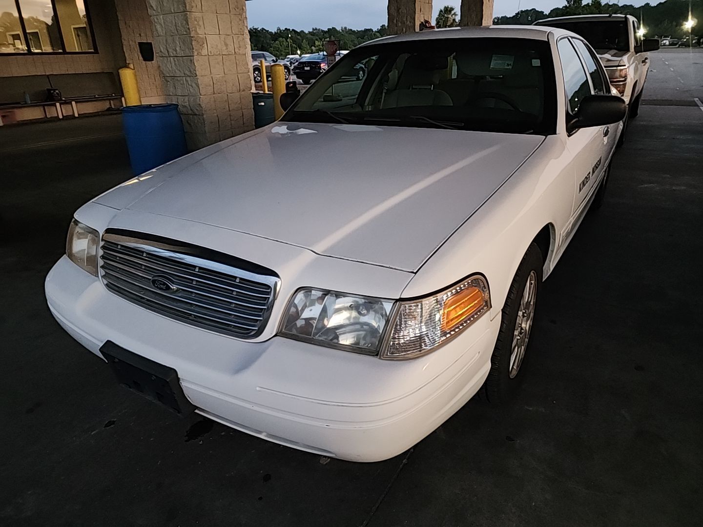 Ford Crown Victoria