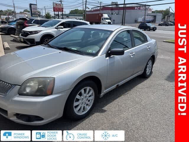 Mitsubishi Galant