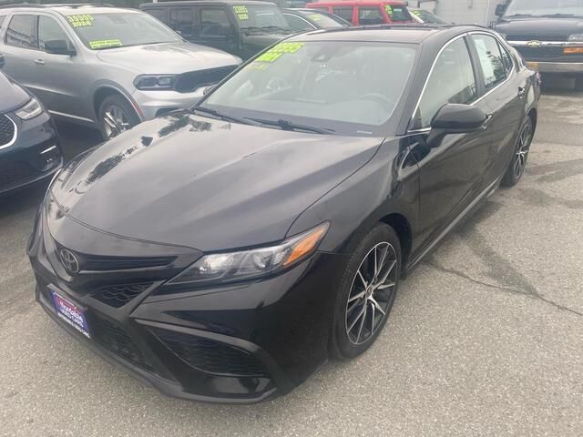 2021 TOYOTA Camry