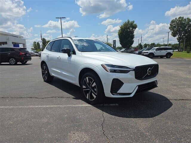 2026 VOLVO XC60