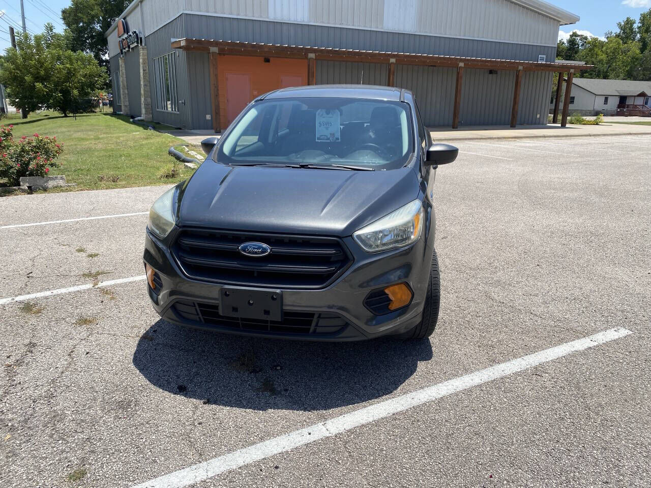 2017 FORD Escape