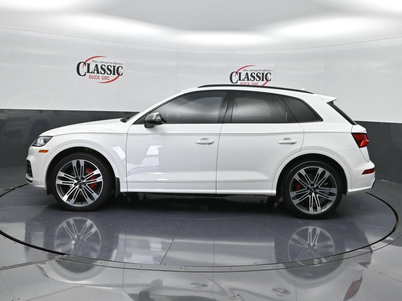 2020 Audi SQ5