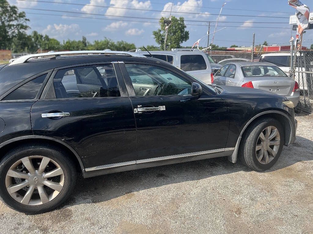 Infiniti FX35