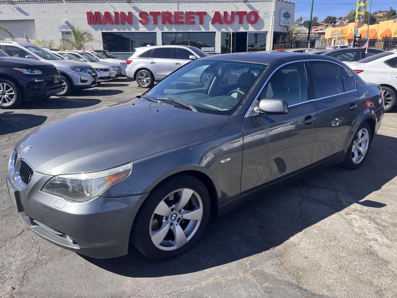 BMW 530i