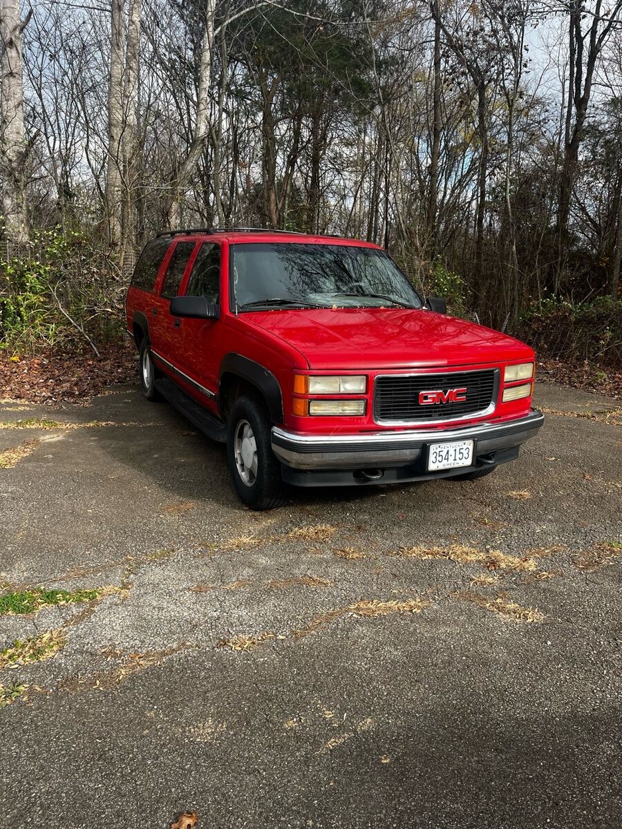 GMC Suburban